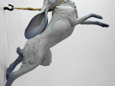 Beth Stichter Cavener – Sculpture rabbit