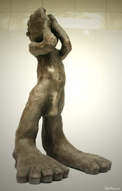 Le bruit du Monde, Sculpture Figurative ©LilaVert 2006