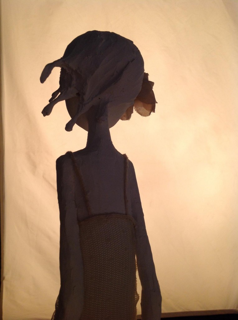 Maria Rita - Paper sculpture