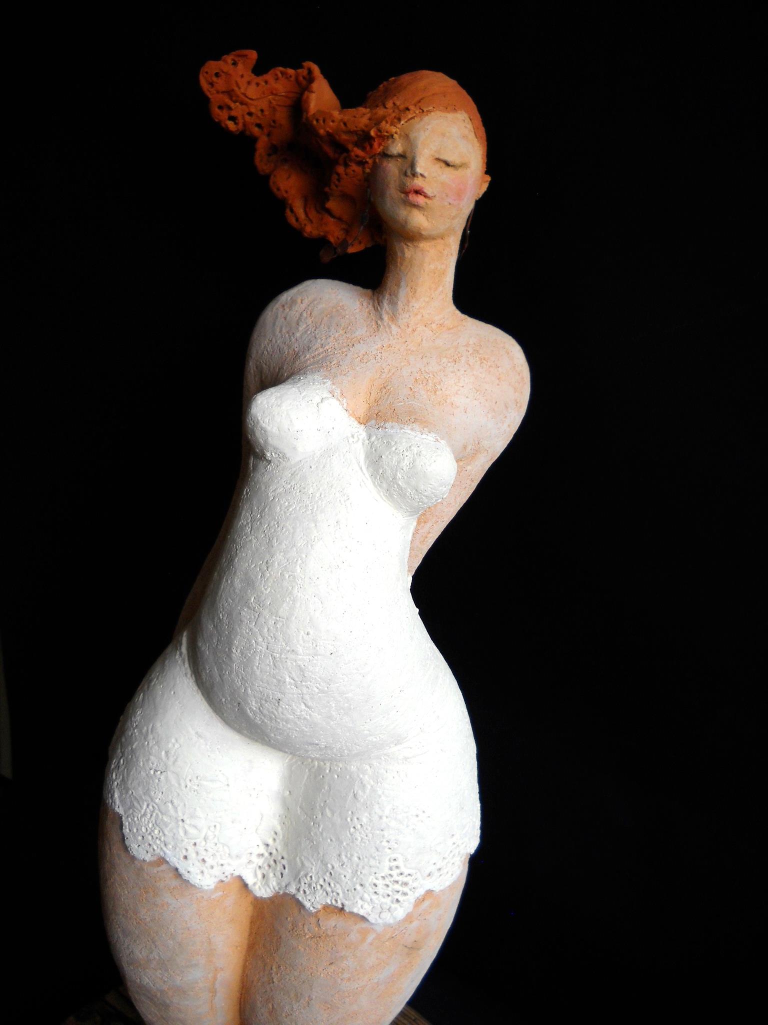 Zacchetti Catherine Sculptures femme ronde