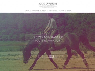 Magnifique site en Responsive design, Julie Lavergne [ Cavaliere professionnelle] – http://www.julie-lavergne.com
