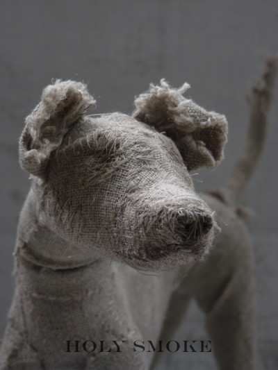 Holy smoke – Dog sculpture – http://holy-smoke.co.uk