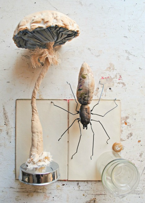 Mister Finch, textile art