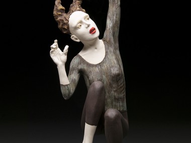 Kirsten Stingle – Sculptures – Reaching
