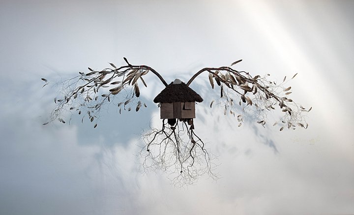 Jorge Mayet – sculpture racine, arbre, maison