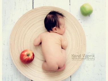 Karel Veprik – Newborn photography2