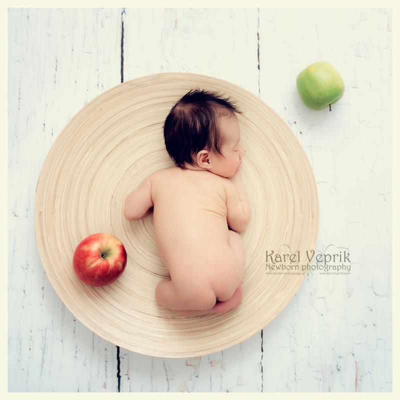 Karel Veprik – Newborn photography2