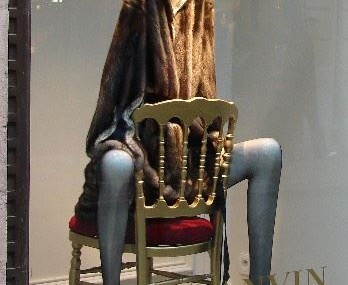 Lanvin window – mannequin legs