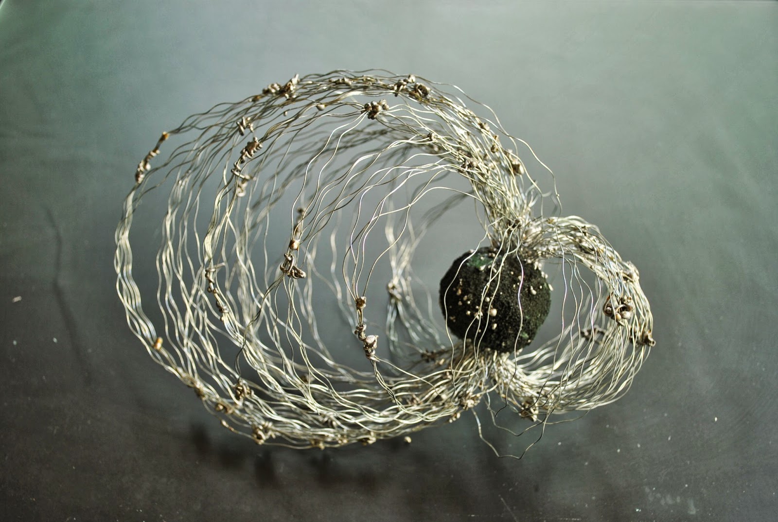 Maja Taneva – Metal wire sculptures (Macedonia)