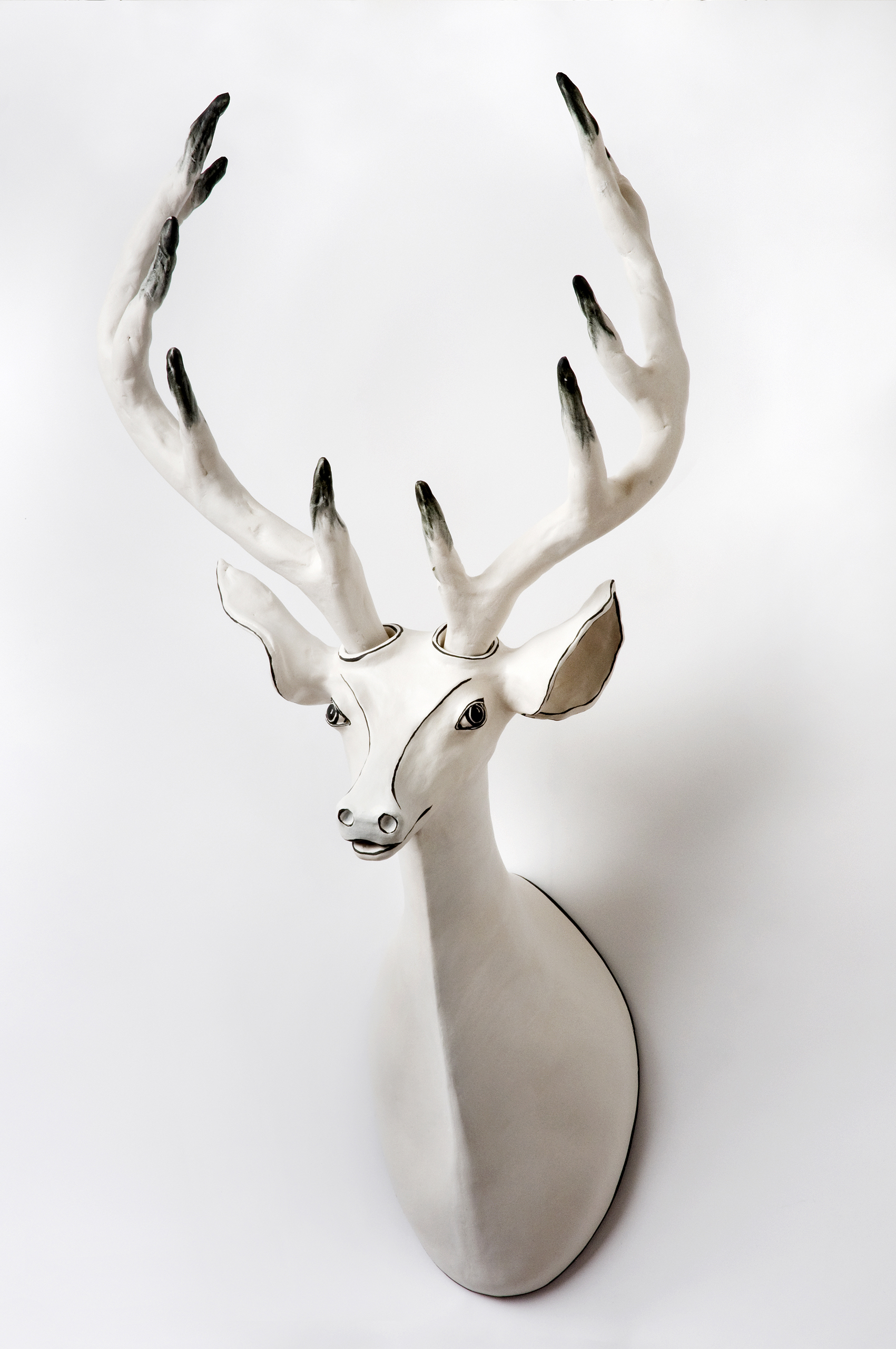 Katharine Morling – Deer – Clay, porcelain slip, porcelain and black stain