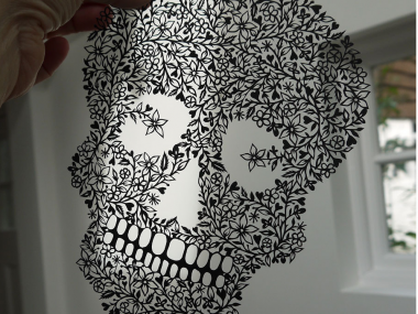 SUZY TAYLOR – skull paper art