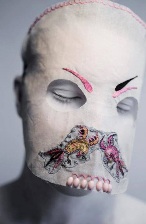 Damselfrau  / Mask maker Artist
