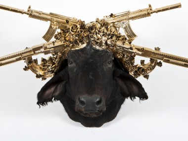 Peter Gronquist – wbuffalo / Gun taxidermy sculpture