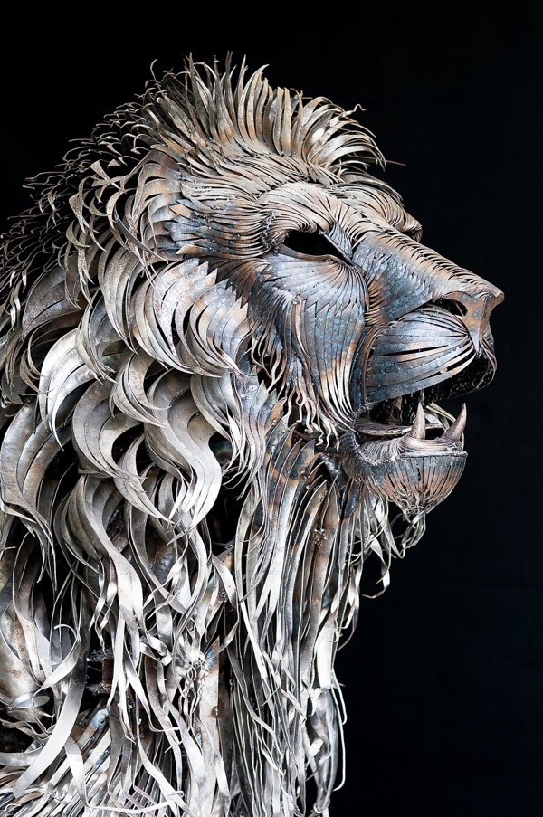 Selçuk Yılmaz – Lion – Steampunk sculpture