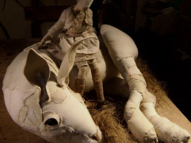 Valeria Dalmon – Textiles sculptures bunny