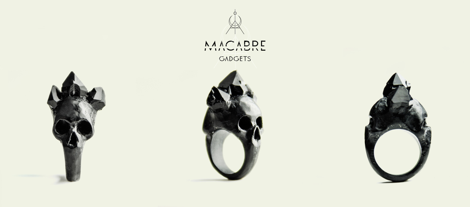 Macabre Gadgets – Rings Black bifacial skull  / Beautiful rings