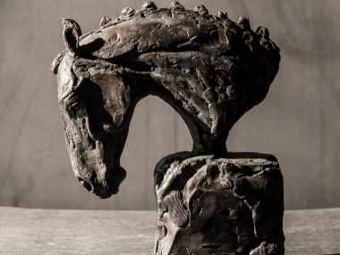 Stephanie Revennaugh – Horses sculptures