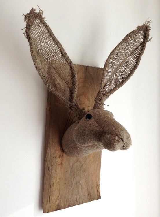 Julia trophee textile – bunny / Textile art