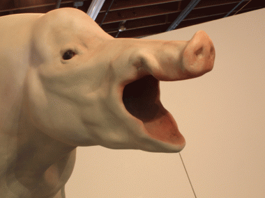 Leah Brown – Pigman – head / Sculpture hyper-realiste