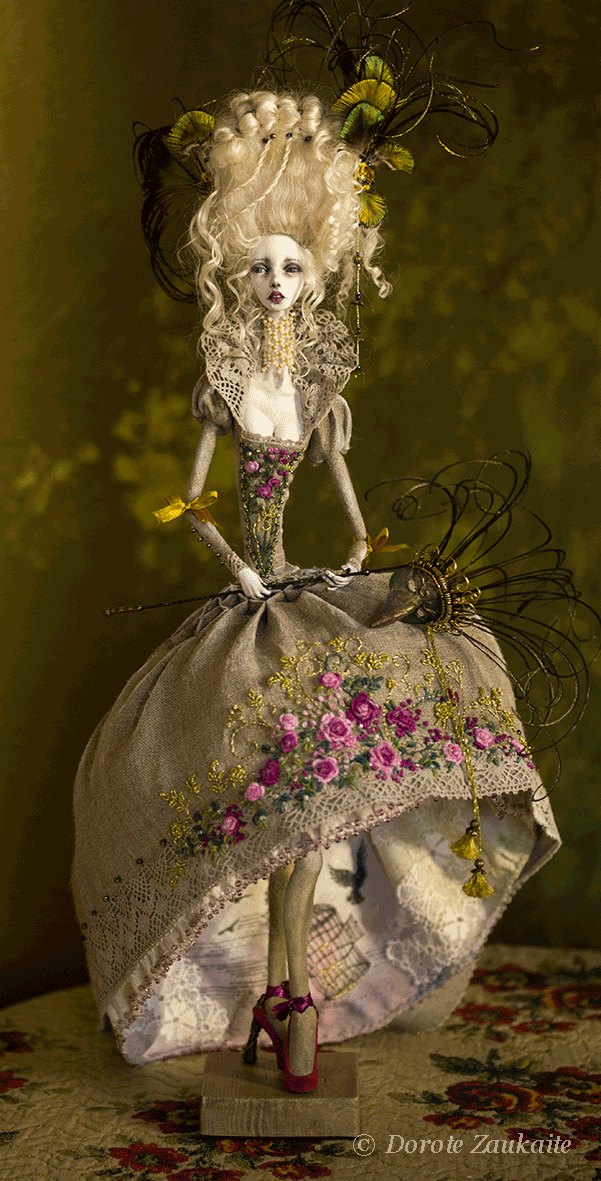 Dorote Zaukaite – Beautiful dolls mixed media art – each bird needs freedom