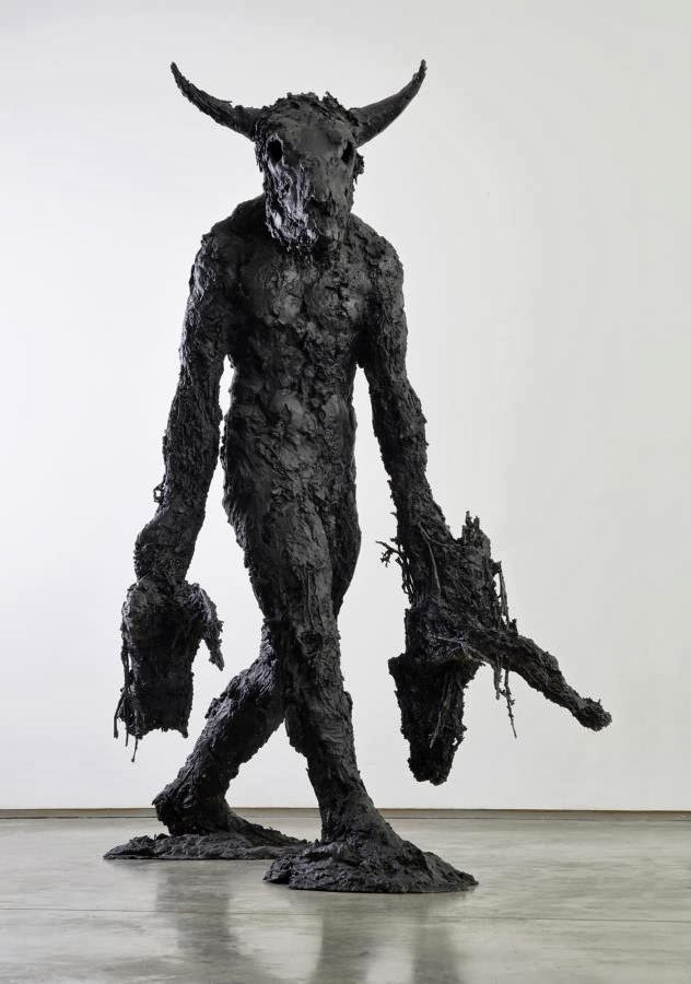 Nicola Hicks – Banker II – 2009 / sculpture