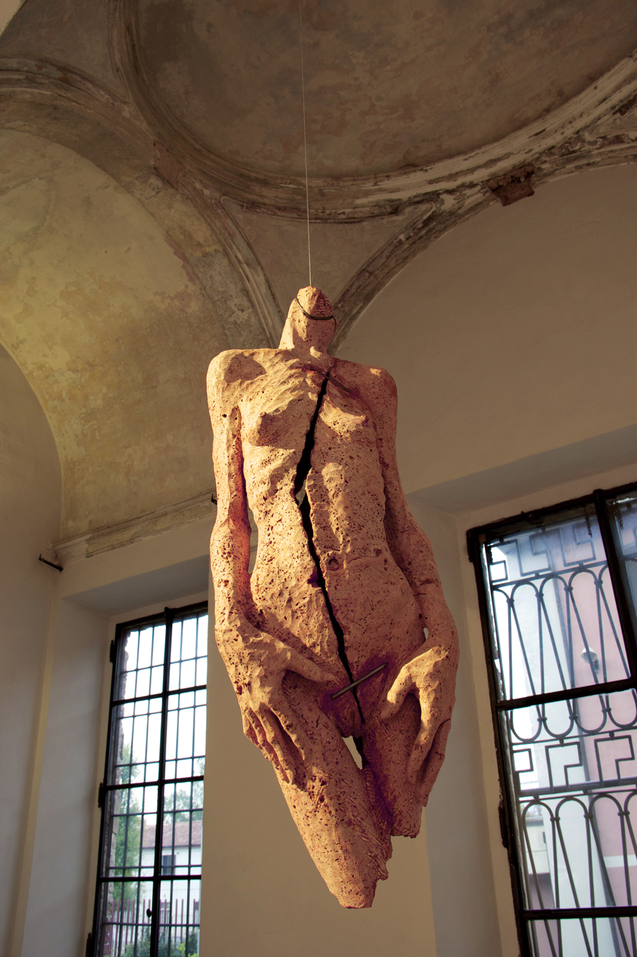 Christian Zucconi – sculptures – Vecchio Ospedale
