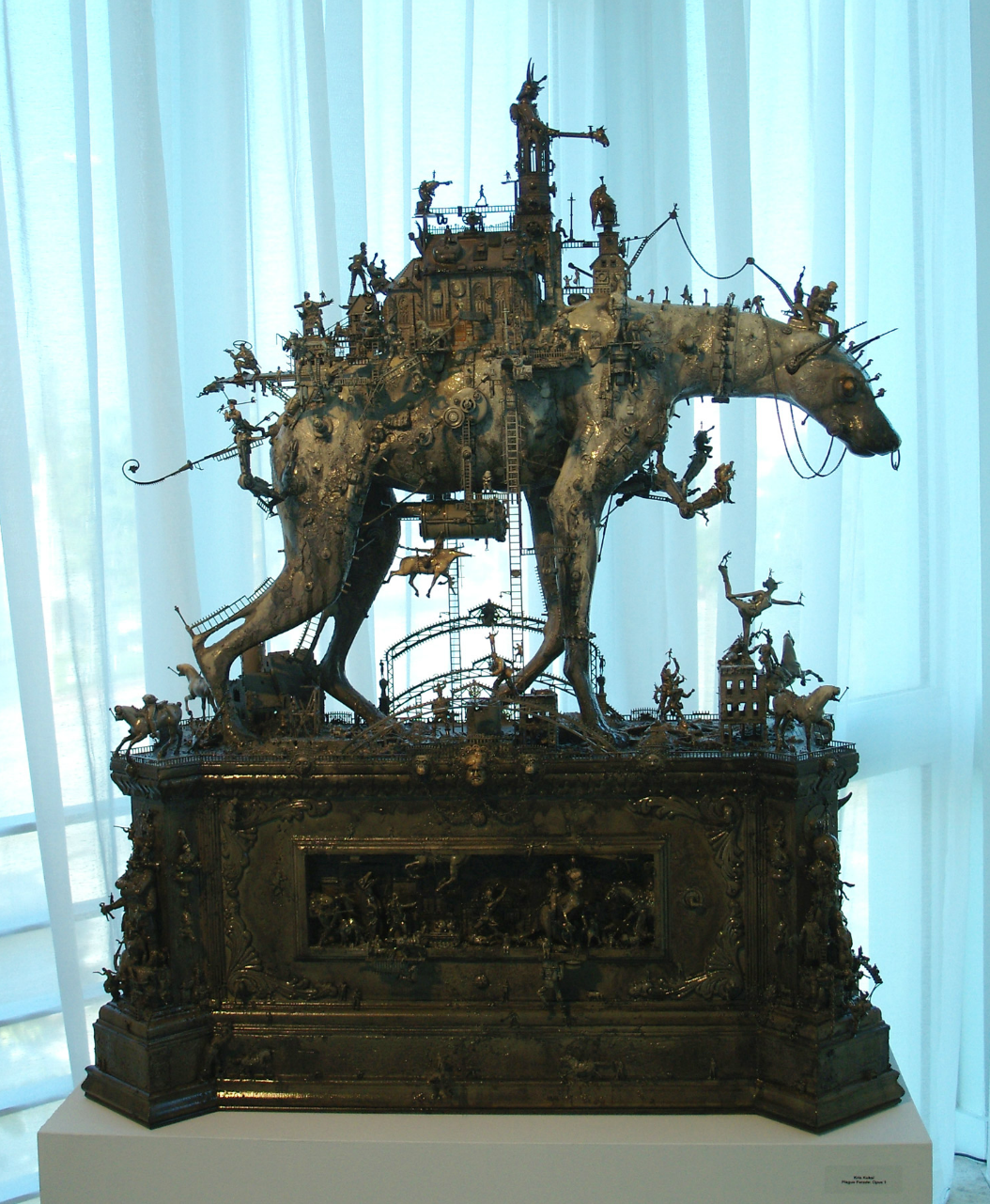 Kris Kuksi –  The Prague parade opus1 – sculpture