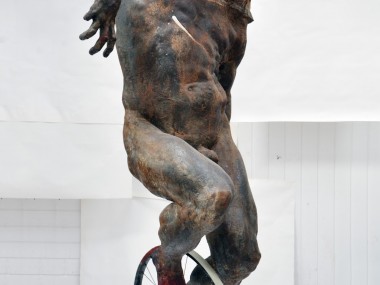 Grzegorz Gwiazda – sculpture cyclist