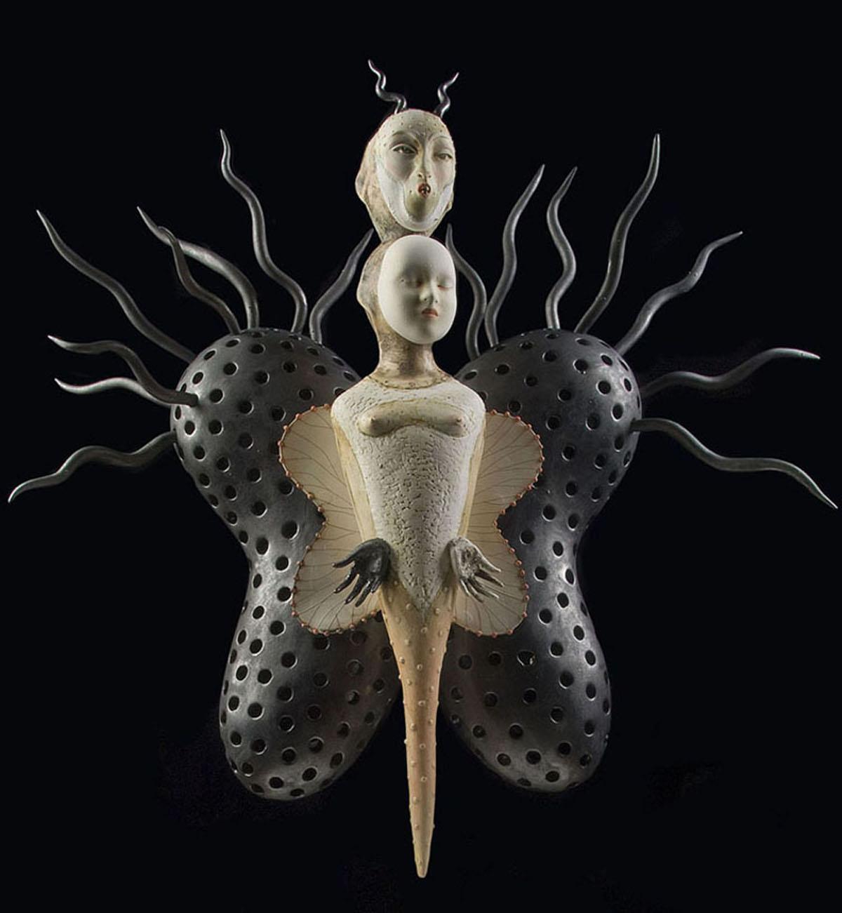 Lisa Clague – Sculptures Light and Darkness