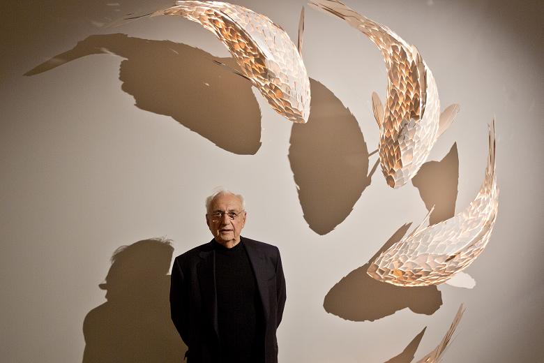 Frank Gehry – Fish Lamps