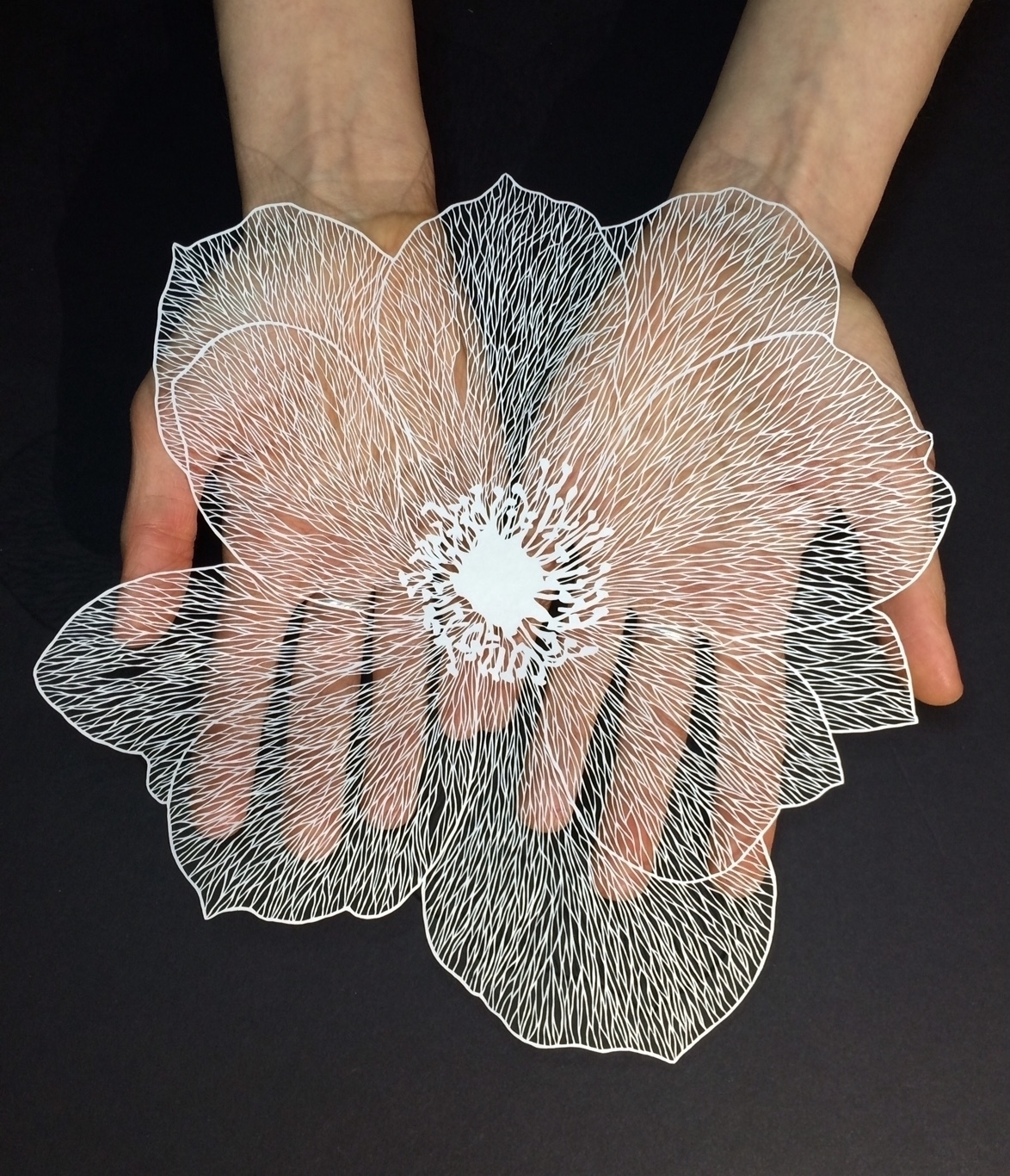 Paper carving artist – Maud White flower