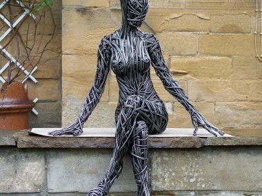 Richard Stainthorp – Female Faun 2006, steel wire