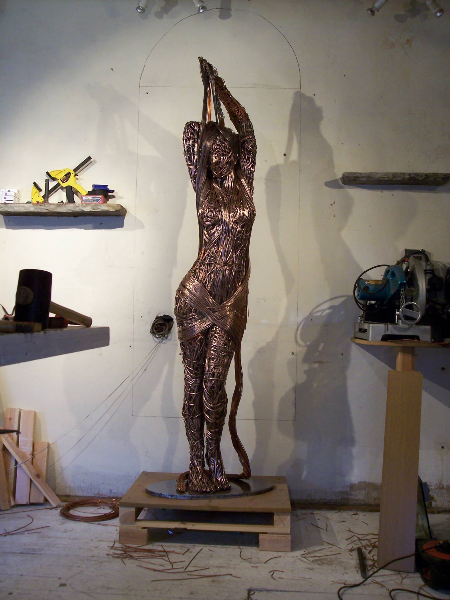 Richard Stainthorp – Wire Sculpture WIP nude