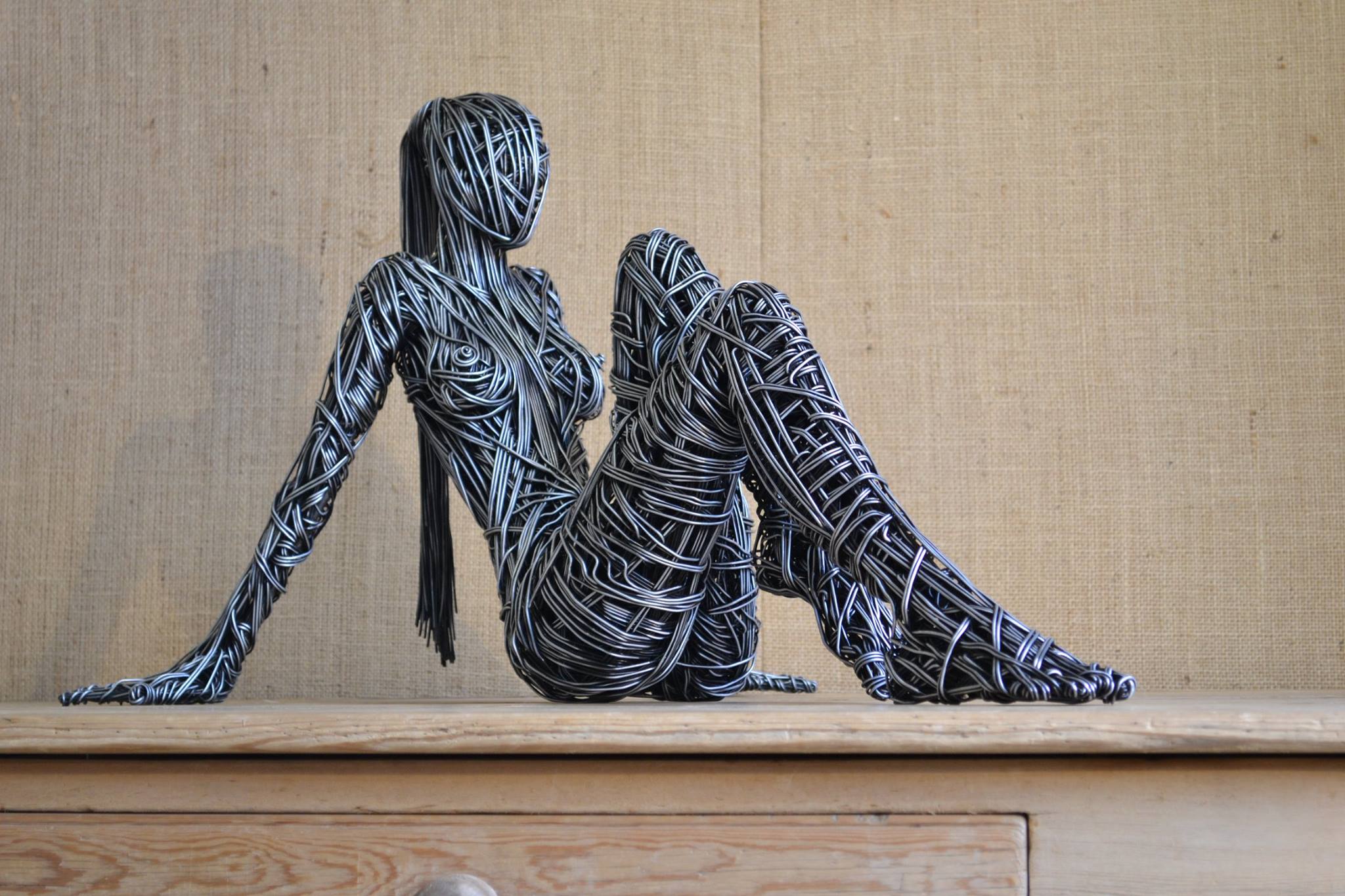 Richard Stainthorp – Wire Sculpture nude