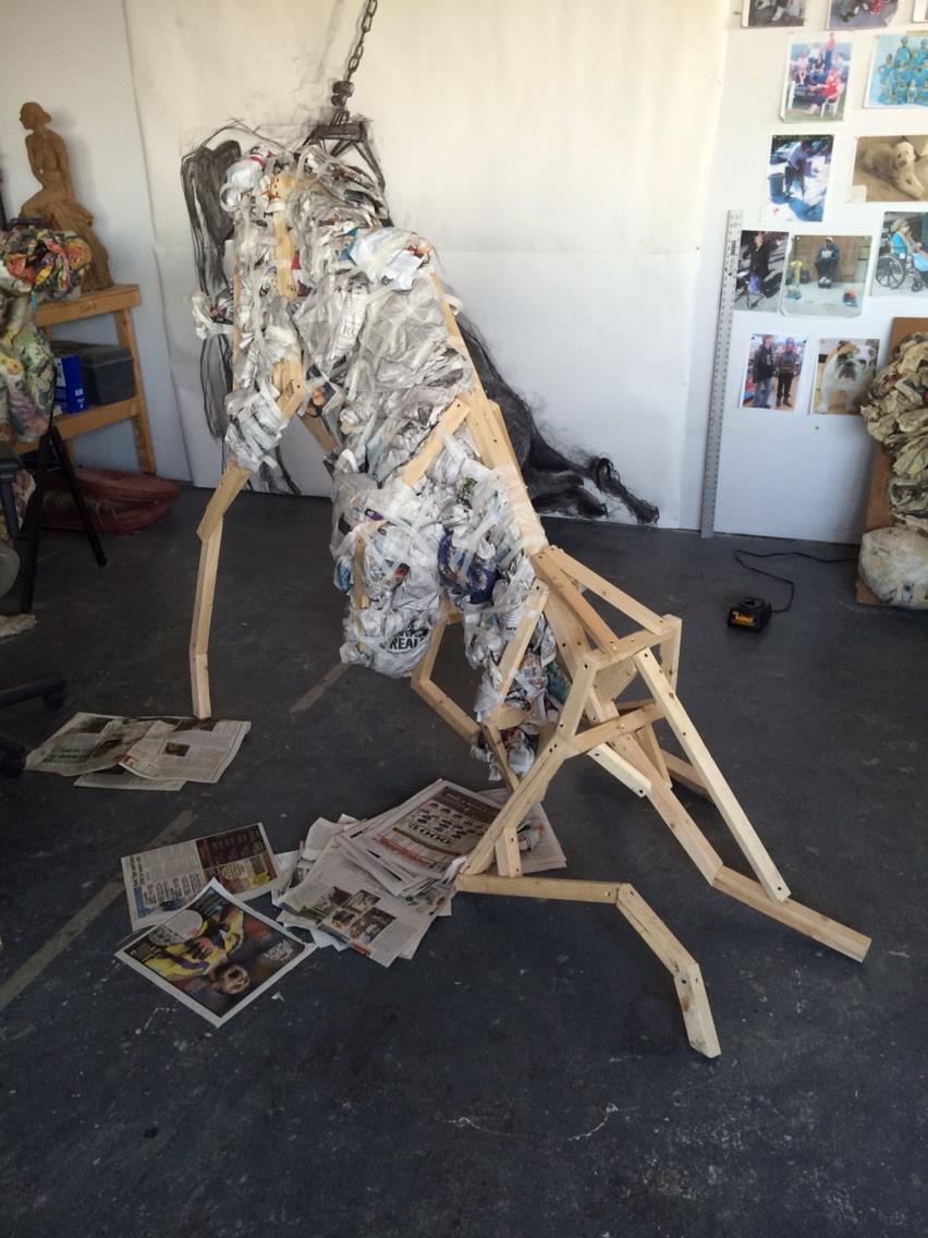 Will Kurtz – sculpture cow structure