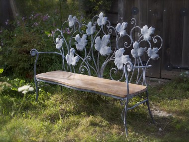 David Freedman – Bench metal sculpture