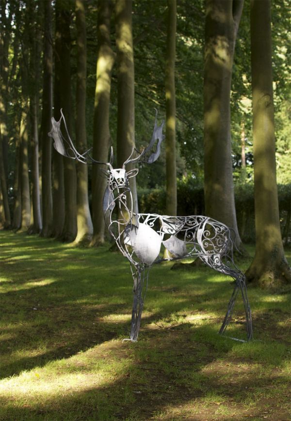 David Freedman – Deer Metal Sculptures