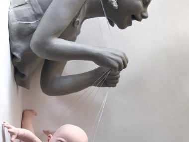 Ronit Baranga “Flying Baby” – Sculpture 2016