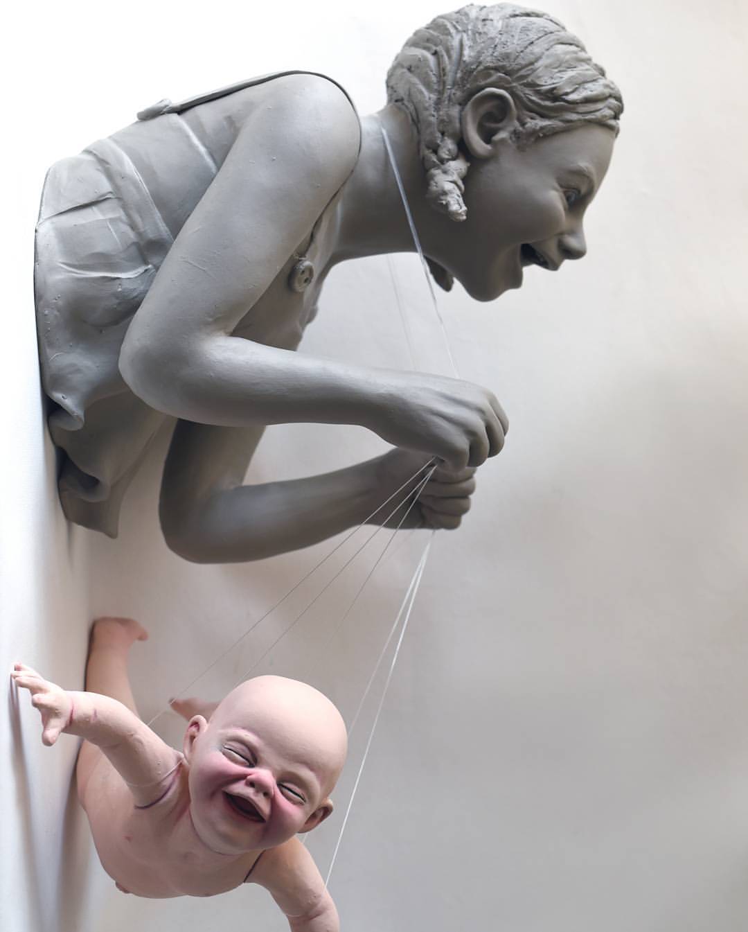 Ronit Baranga « Flying Baby » – Sculpture 2016