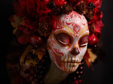 Krisztianna Ortiz -Trophee sculpture – Crimson Harvest Muertita