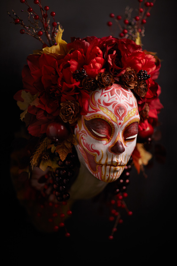 Krisztianna Ortiz -Trophee sculpture – Crimson Harvest Muertita