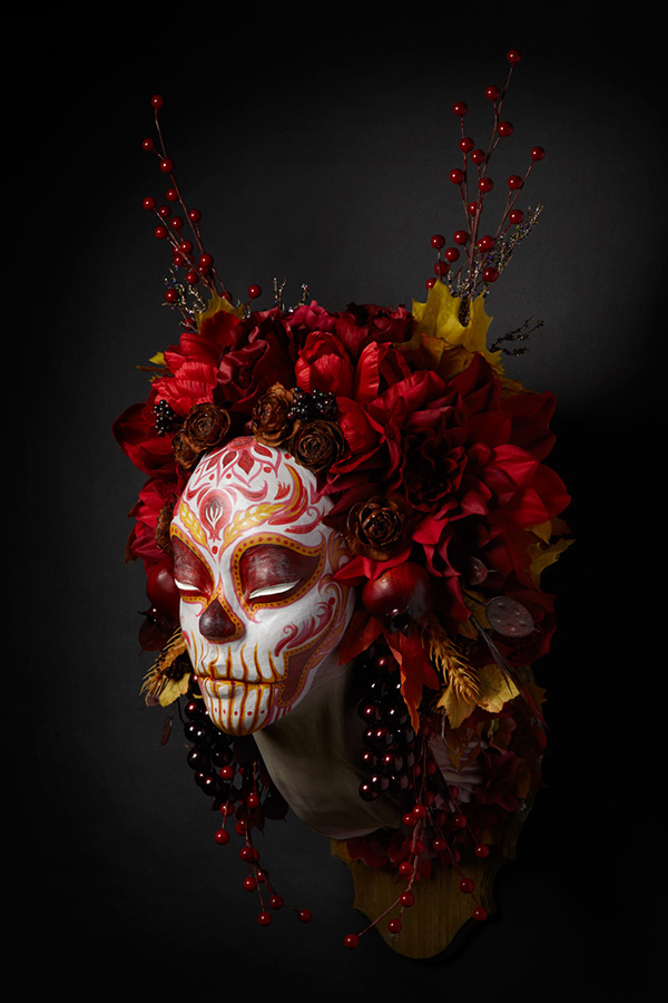 Krisztianna Ortiz -Trophee sculpture – Crimson Harvest Muertita