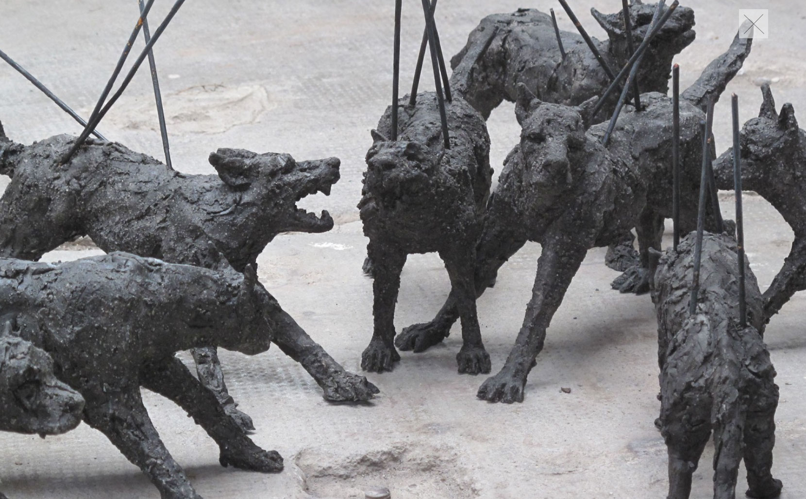 Monica Mariniello – Sculptures « La meute »