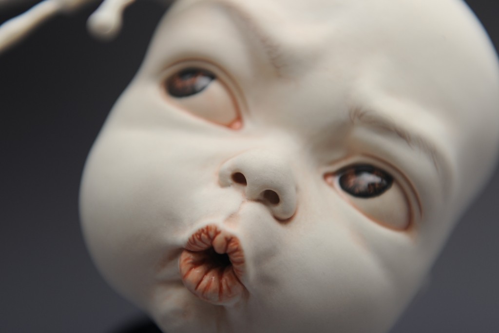 Johnson Tsang - Sculpture "Oops"