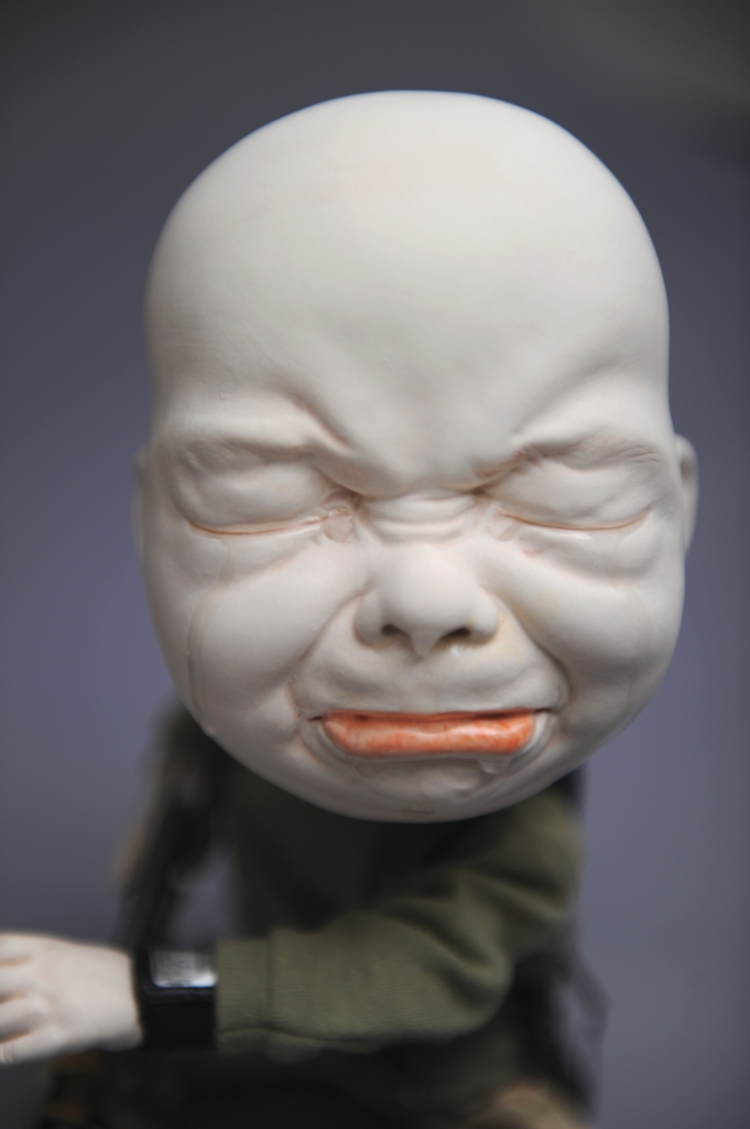 Johnson Tsang – Sculpture « Who Did it? Again! »