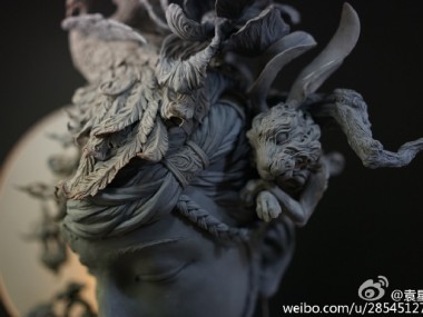 Yuanxing Liang – Sculptures