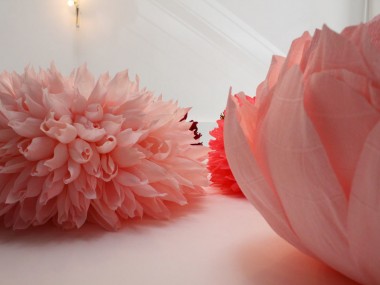 Tiffanie Turner – Paper flower art