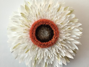 Tiffanie Turner – Paper flower art