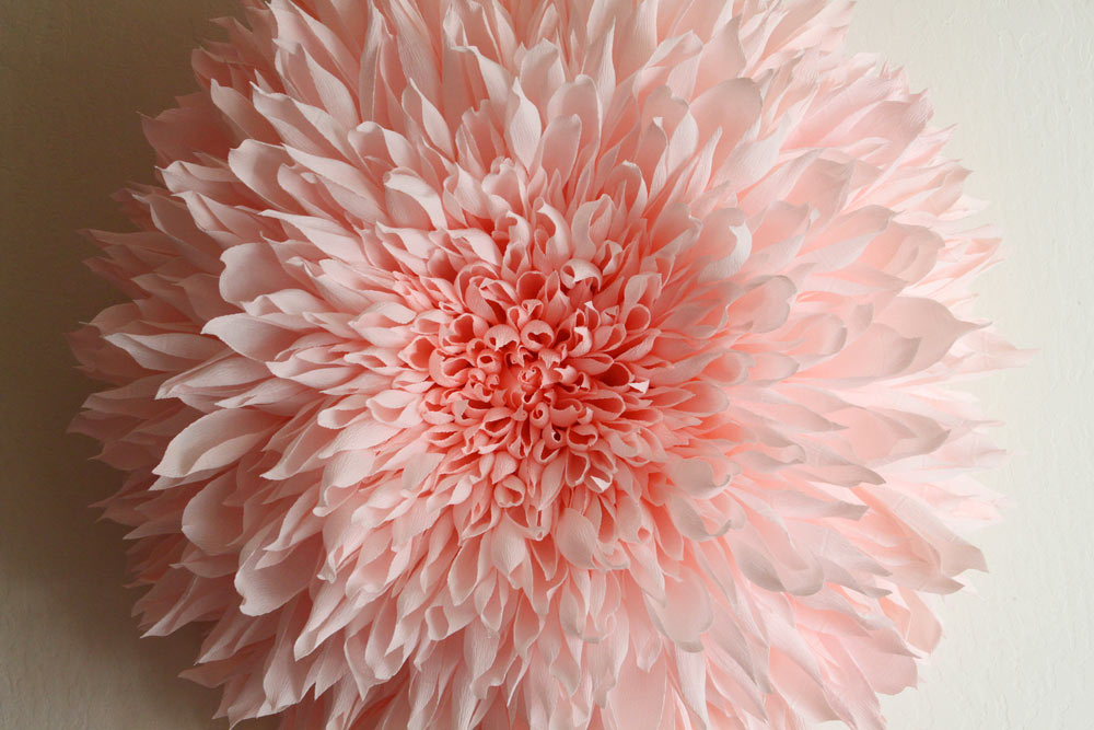 Tiffanie Turner – Paper flower art