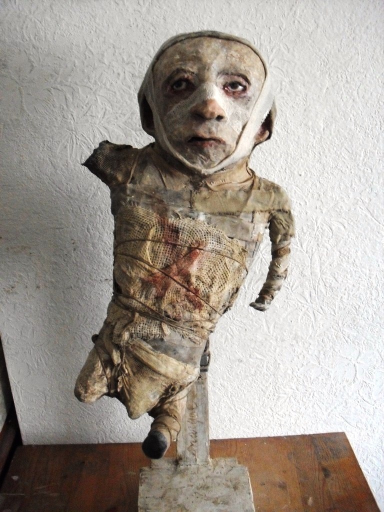 Stroff Denis – Sculptures mixed media – « Marqué » Mixed media – h. 55 cm